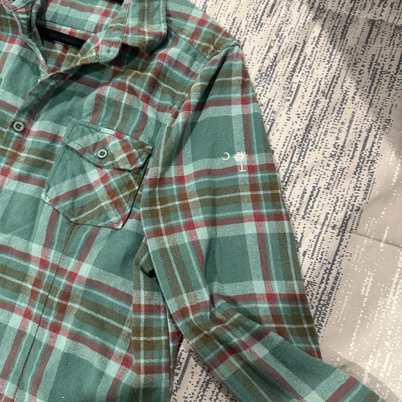 North River Outfitters Flannel - Picture 4 of 4